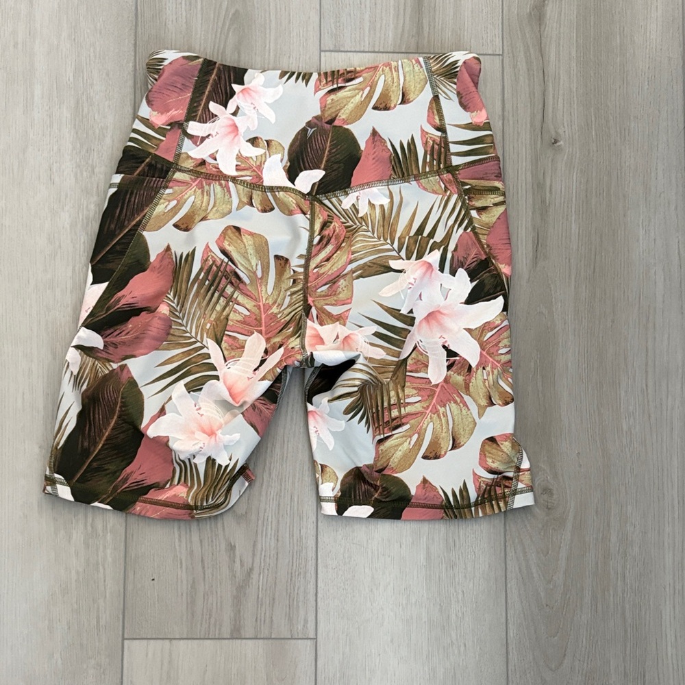 Old Navy Black Zebra and Floral Print Women's Bike Shorts - Picture 8 of 10